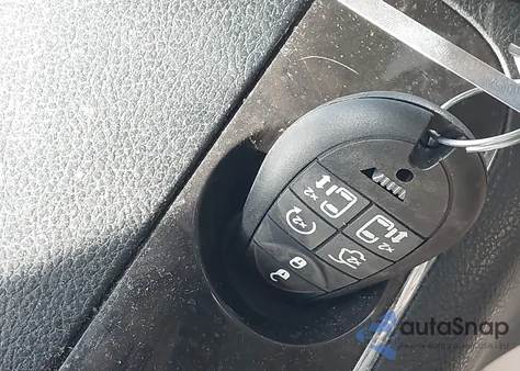 2014 Chrysler Town & Country Touring from USA, damaged, VIN 2C4RC1BG6ER294564